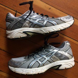 Saucony Jazz Women's Running Shoes size 6